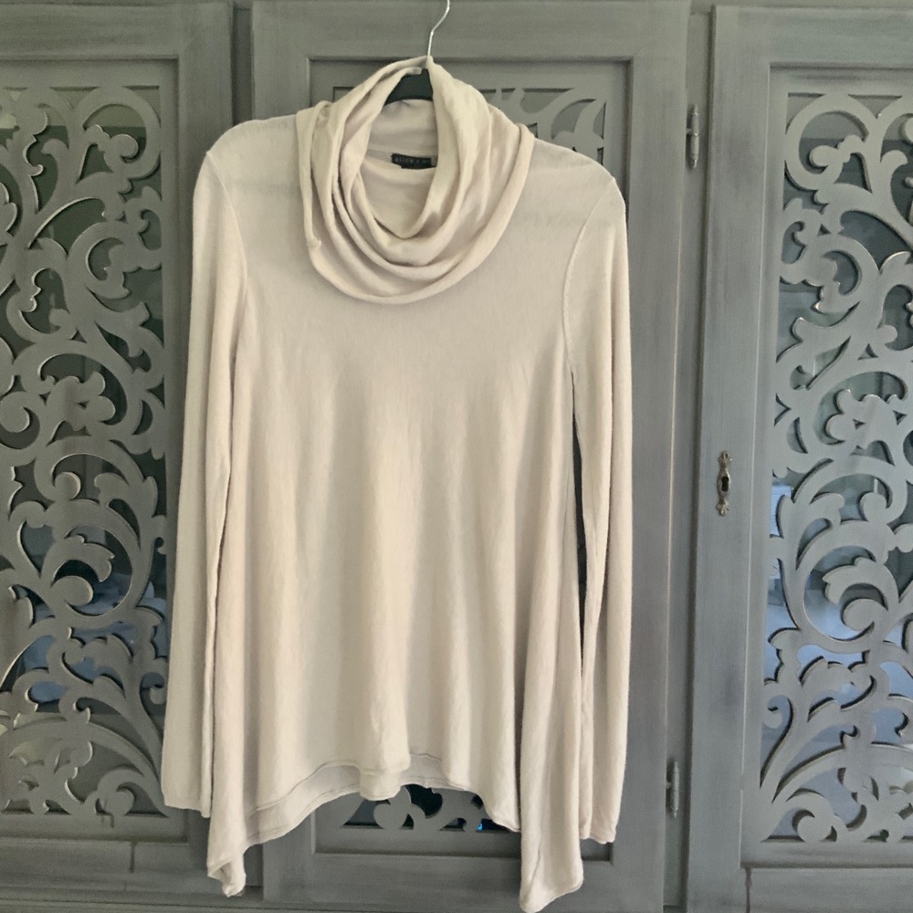 Alice + Olivia beige wool cowl neck sweater M